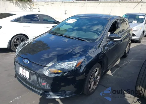 2014 Ford Focus St z USA, uszkodzony, nr VIN 1FADP3L95EL363981